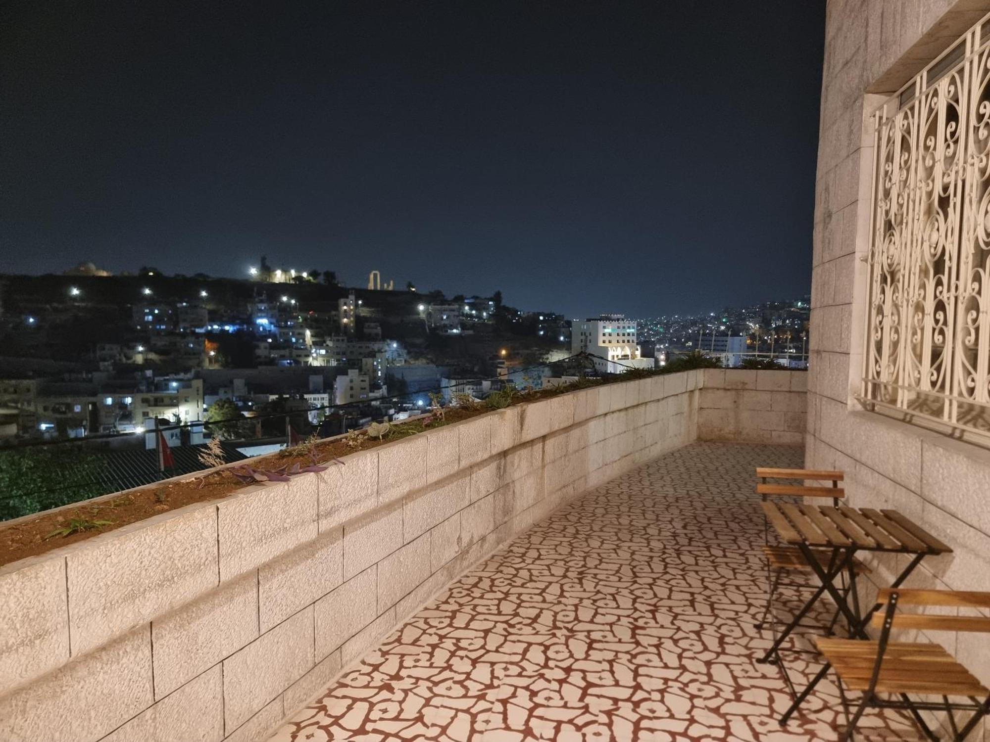 Downtown Living Boutique Apartments Amman Exterior photo